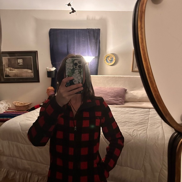 The North Face Red and Black Plaid Fleece Jacket - Picture 4 of 4